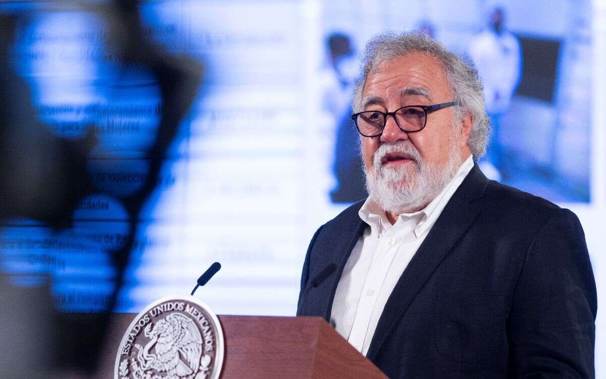 Alejandro encinas1
