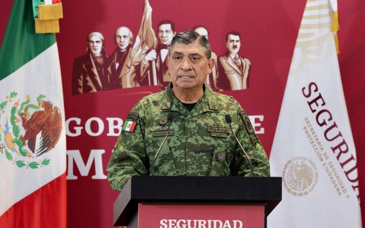 Luis Sandoval 2
