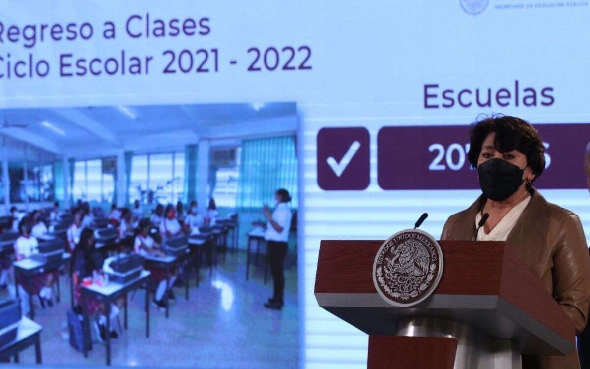 Delfina Gómez 1