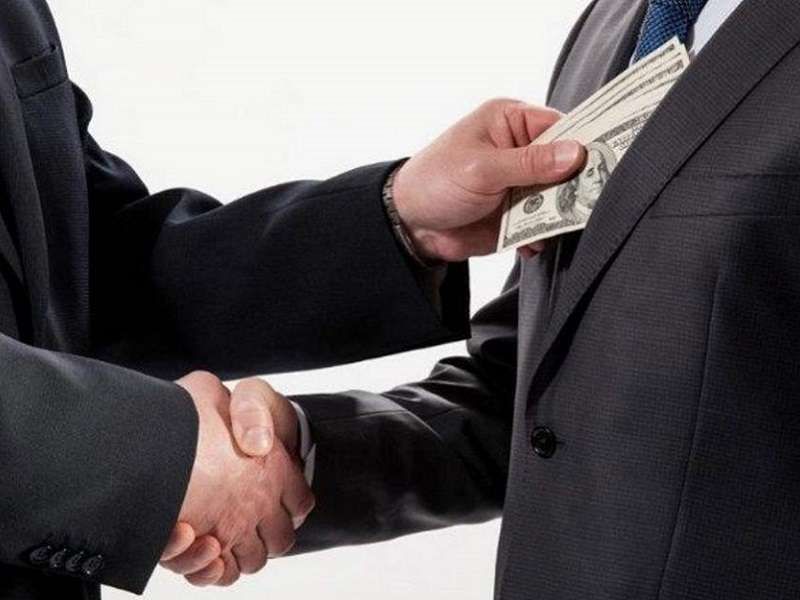 La descarada corrupción.