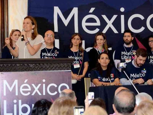 Distractor el circo de López Obrador