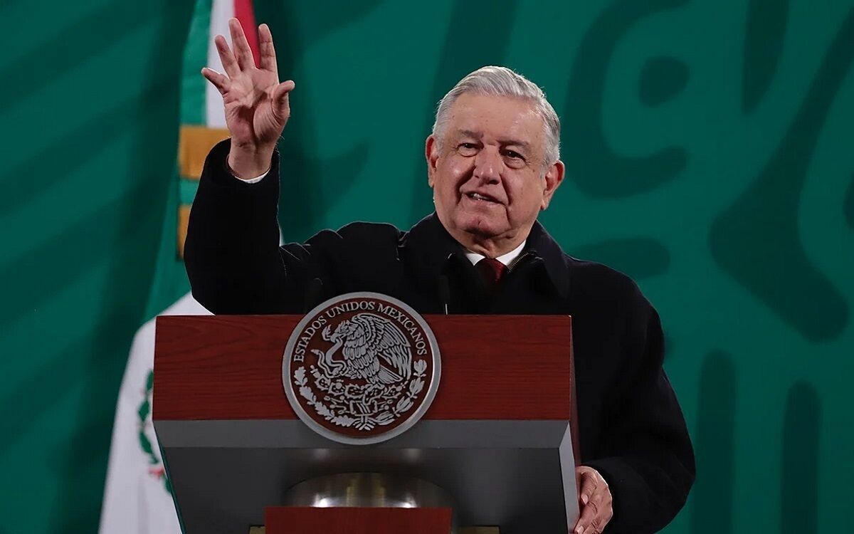 Política de estado: El engaño y la distracción.