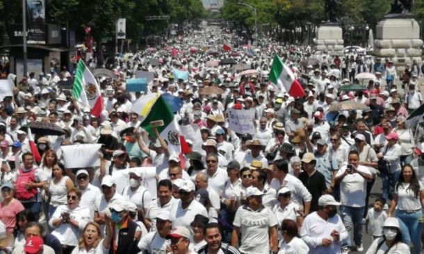 Marcha en defensa de la SCJN 28/0572023