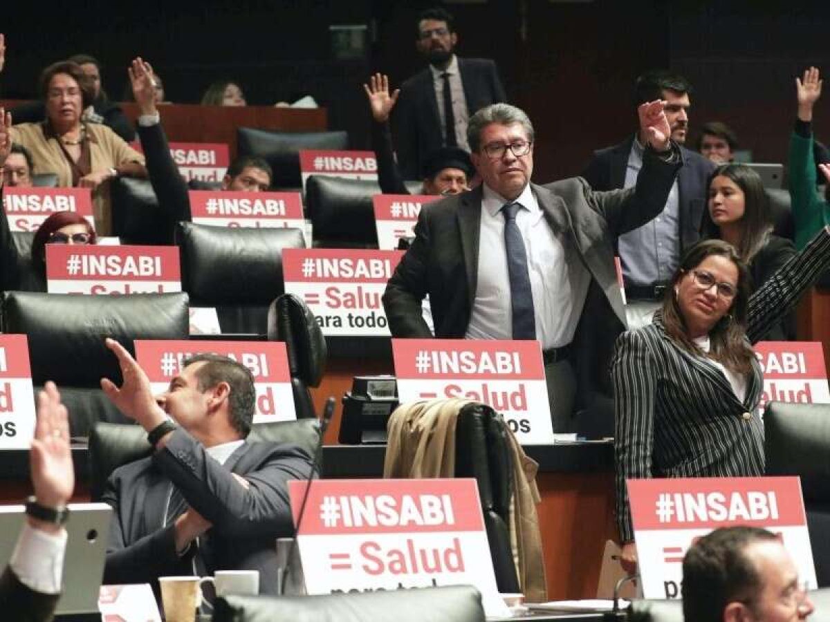 Persisten las Amlocuras del presidente