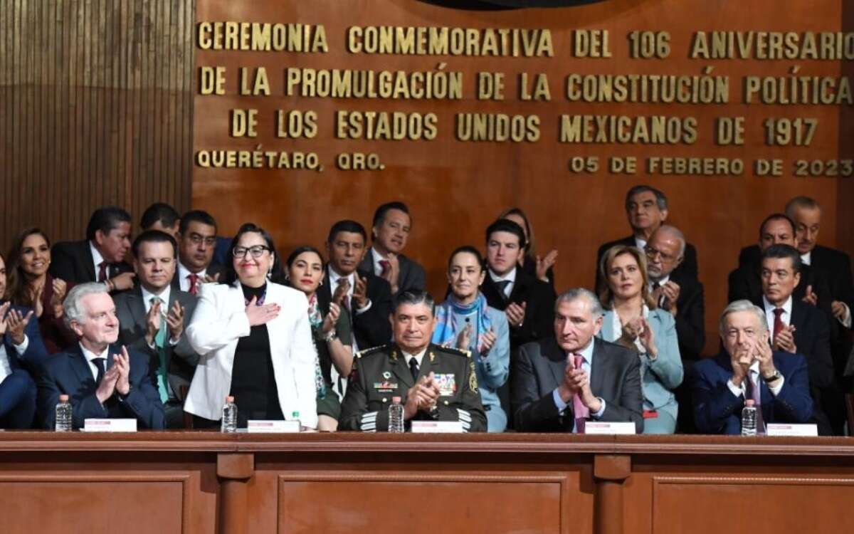 Mensajes encontrados en el 106 aniversario de la Constitución