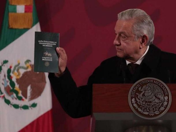 AMLO el demeritado Ayatola mexicano
