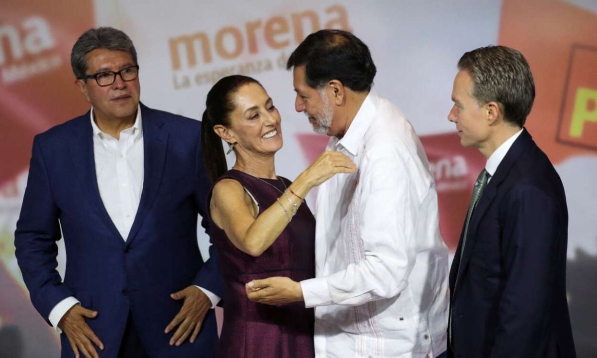 Claudia Sheinbaum se rodea de bazofia política