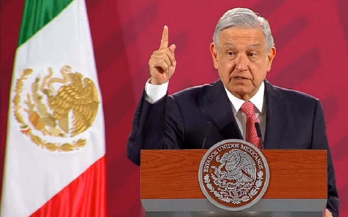 De la locura a la razón.