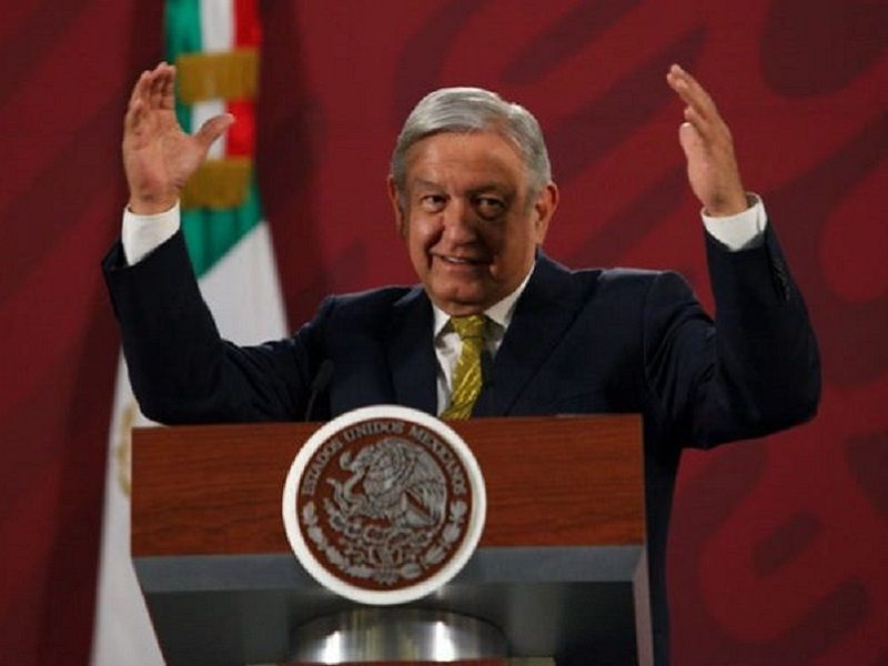 AMLO PRESIDENTE TRAMPOSO ENGAÑA BOBOS