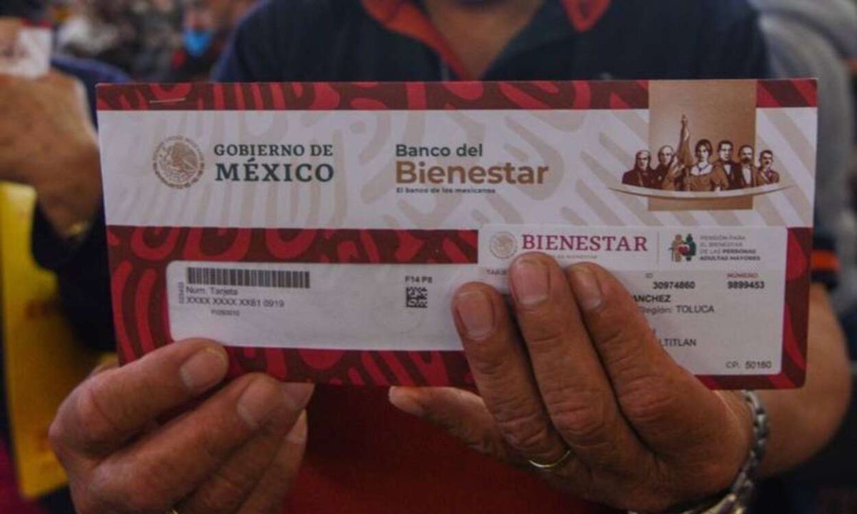 AMLO compra el voto con. los programas sociales