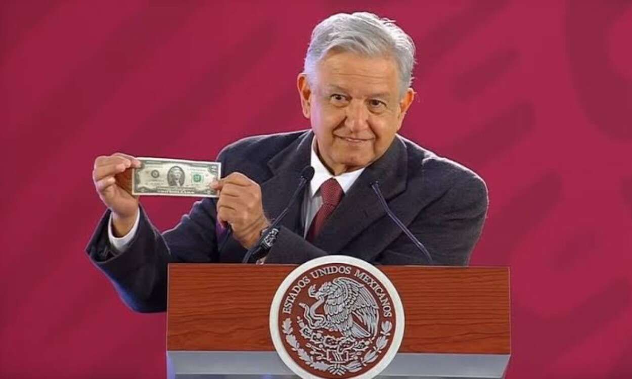 AMLO siempre obtiene dinero de donde puede